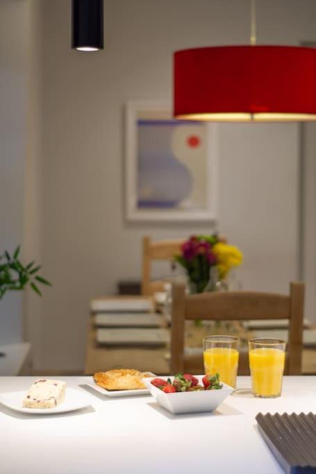 Edge14- Spacious, Stylish And Near The Beach! New Quay Eksteriør bilde