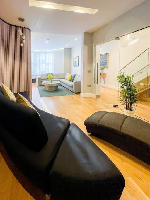 Edge14- Spacious, Stylish And Near The Beach! New Quay Eksteriør bilde
